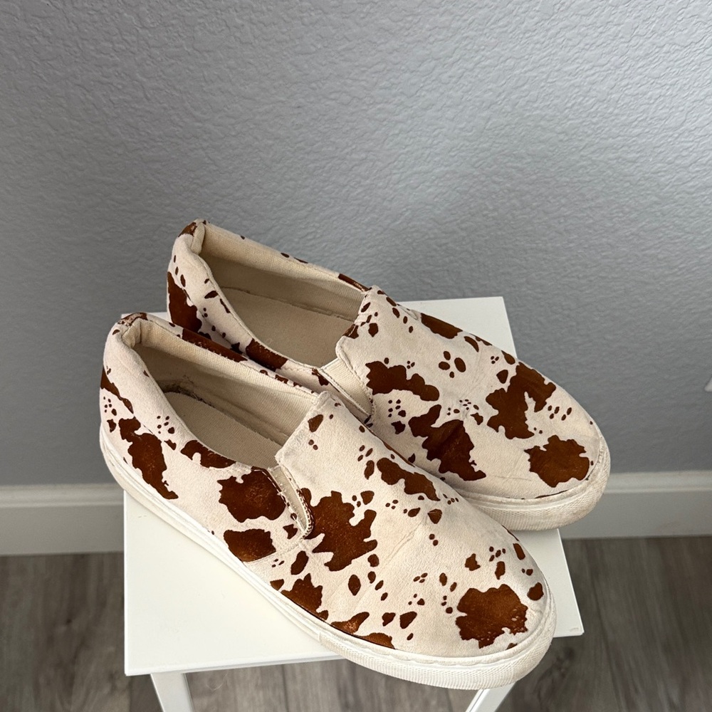 Qupid Brown and Cream Sneakers